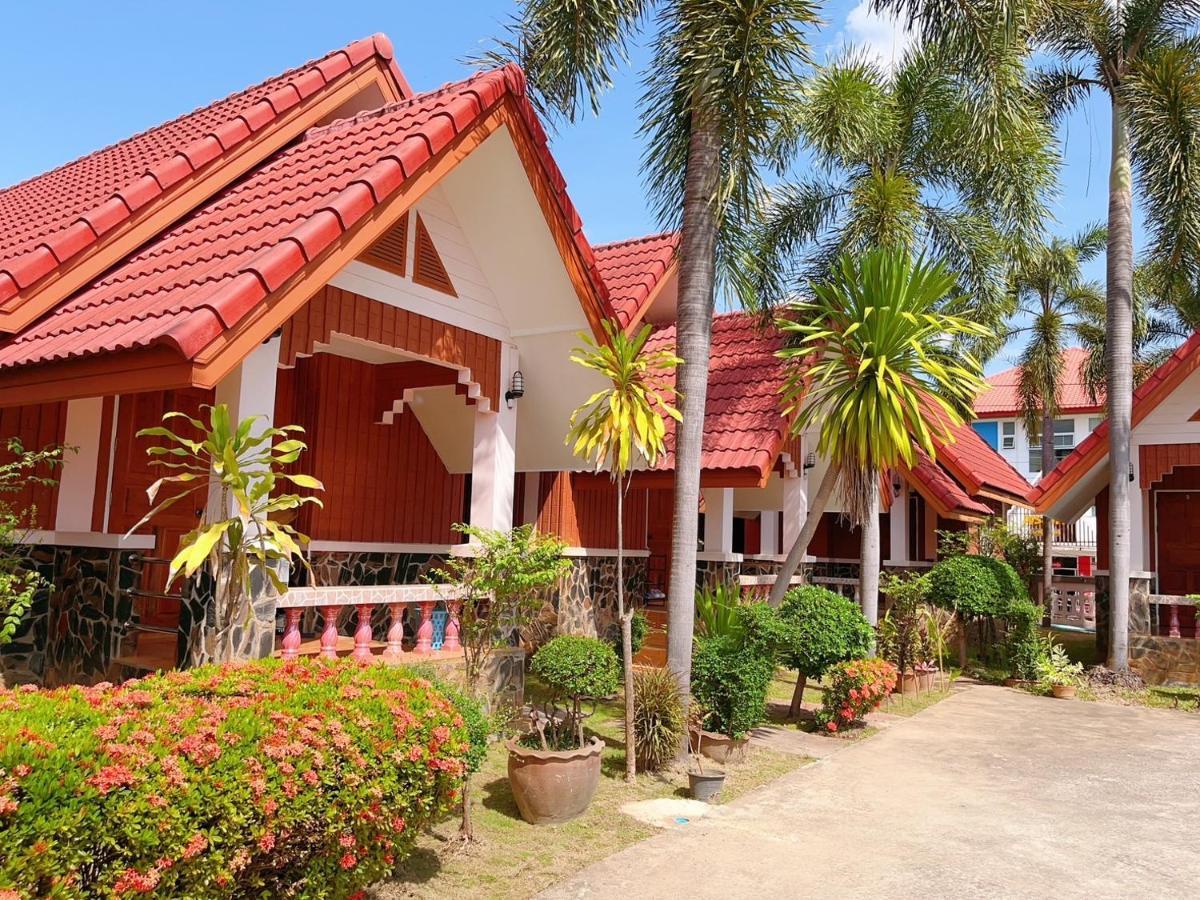 Bunraksa Resort Kamphaeng Phet Dış mekan fotoğraf